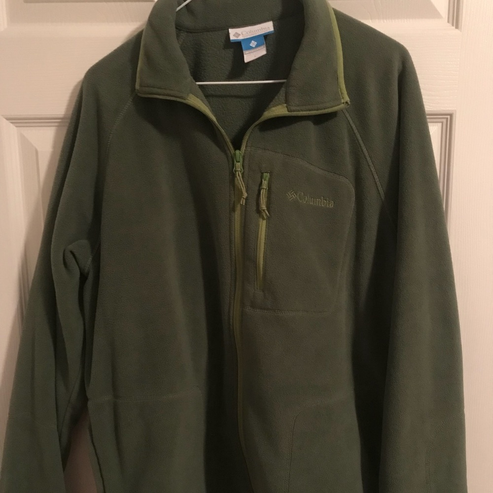 Men’s Columbia Fleece Zip up